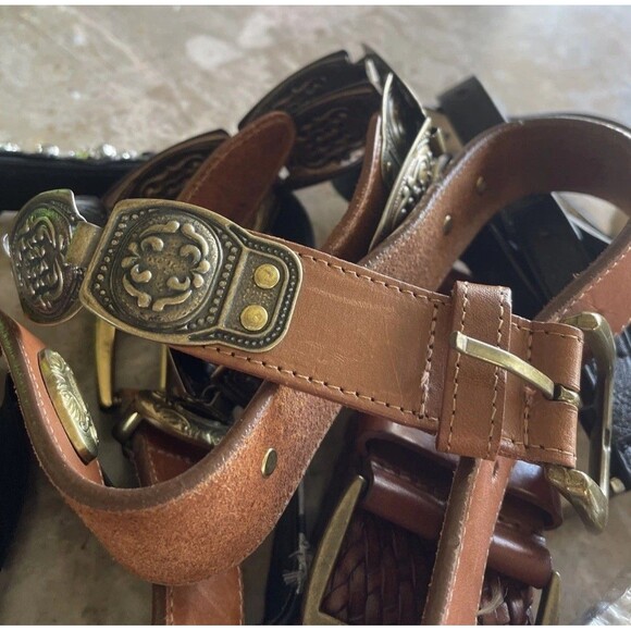 Vintage Women’s Western Small Concho Link Belt~Gold Metal~Southwestern Cowgirl main image 9